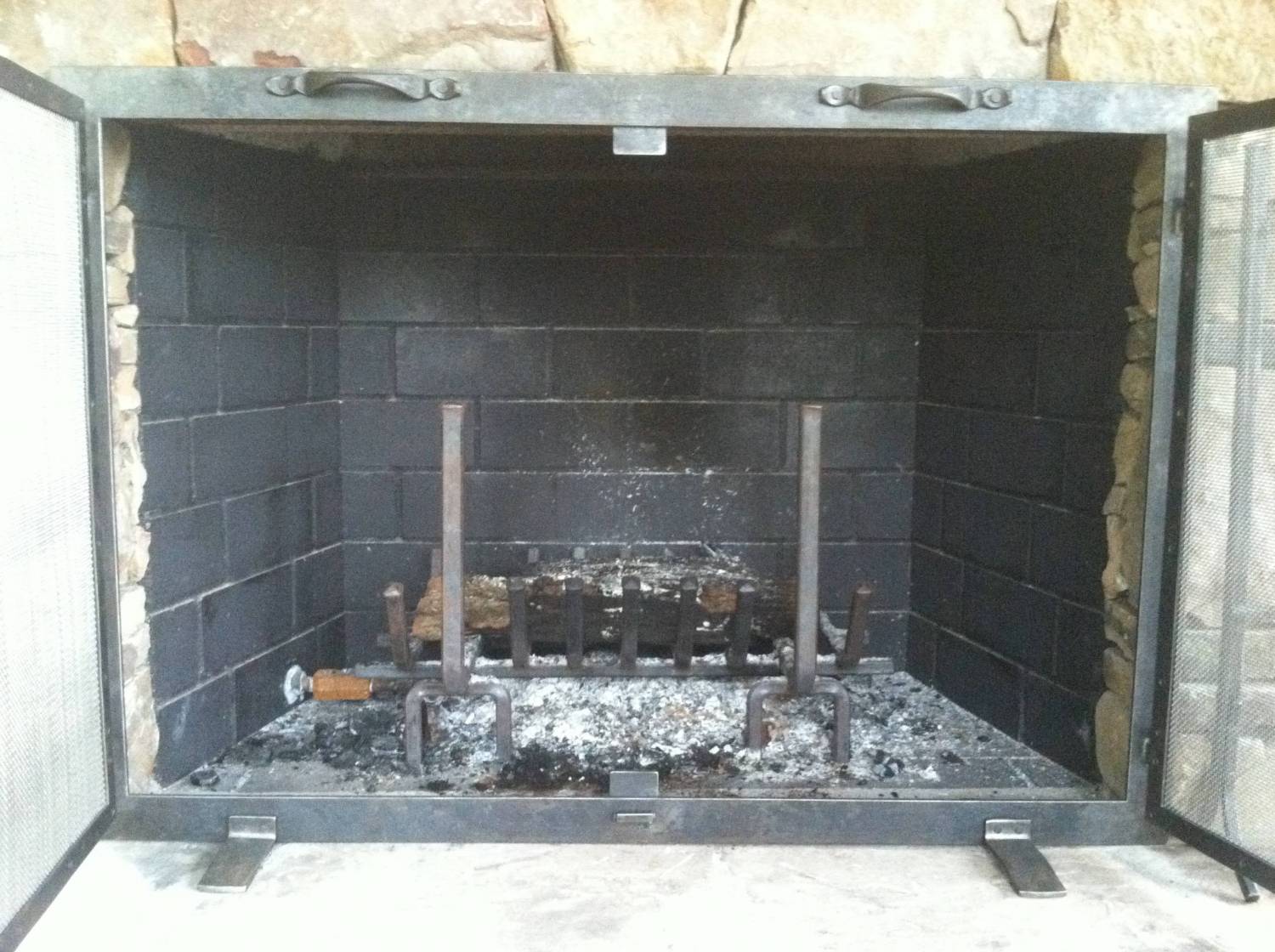 fireplace screen mounted